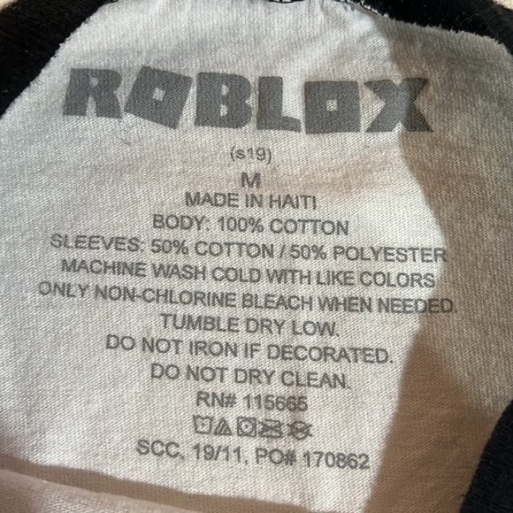 Roblox, long sleeve raglan style T-shirt –M - Picture 2 of 8